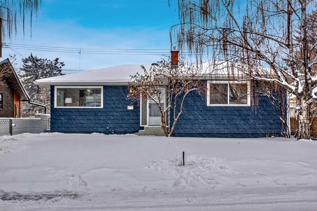 I have sold a property at 77 Fredson DRIVE SE in Calgary

